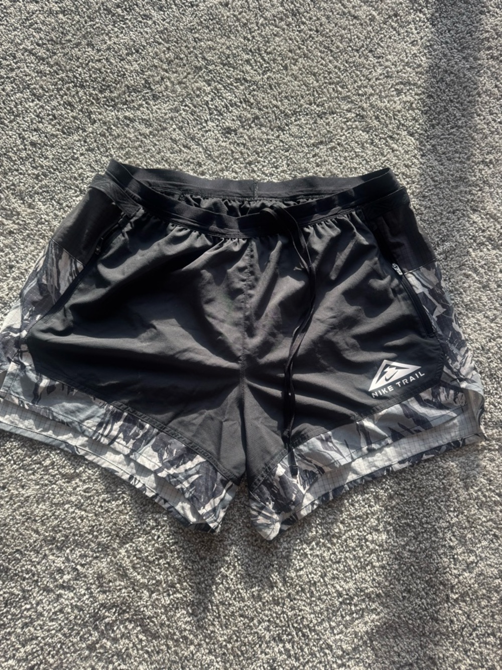 Nike men’s trail shorts XL